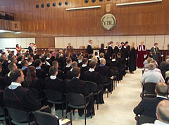 The graduation ceremony of 2015 of the Szent István University YBL Miklós Faculty of Architecture and Civil Engineering, in the ceremonial hall - Budapešť, Maďarsko