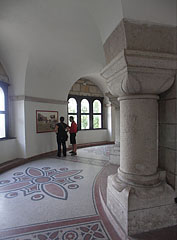 The interior of the Elizabeth Lookout Tower on the lowest floor - Budapeşte, Macaristan