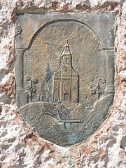 Bronze coat of arms on the Jubilee Memorial sculpture - Ajka, Ungaria