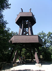 The wood-made Lookout tower on the "Elm forest glade" (Szilfa-tisztás) - Budakeszi, Ungaria