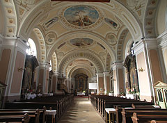 Interior of the Roman Catholic Parish Church (or Church of the Holy Cross, and sometimes called the "Old Church") - Cegléd, Ungaria