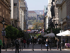 A glance to the direction of the Danube and the Buda Castle from the St. Stephen's Basilica - Budapeste, Hungria