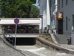 The café terrace of the Grand Hotel Erzsébet - Paks, Ungheria