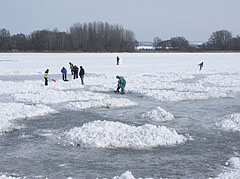 The frozen Naplás Lake - Budimpešta, Madžarska