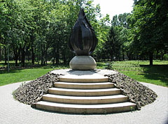 The "Flame", monument of the Hungarian Revolution of 1956, bronze sculpture on a pile of basalt cobblestones - Budapeszt, Węgry