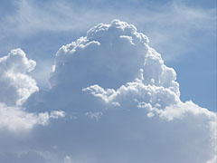 Spring cumulus clouds - Budapeszt, Węgry