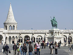 The neo-romanesque style Fisherman's Bastion ("Halászbástya") - Budapest, Ungari