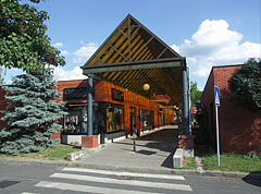 Covered shopping arcade - Ajka, 匈牙利