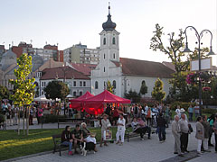 Múzeumok Éjszakája 2014, naplemente a Gödöllő főterén - Gödöllő, Magyarország