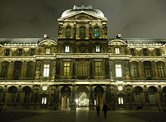 Louvre Múzeum - Párizs, Franciaország