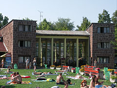 The characteristic gate of the Wesselényi beach - Balatonalmádi, Maďarsko