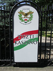 The board of the Officers' Club - Budapešť, Maďarsko