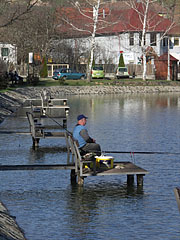 The lake is very popular among the anglers as well - Bánk, Maďarsko