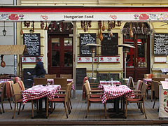 Paprika Jancsi Restaurant with Hungarian dishes - Budapešť, Maďarsko