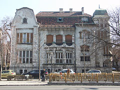 The Art Nouveau (secessionist) style Schanzer Villa - Budapešť, Maďarsko