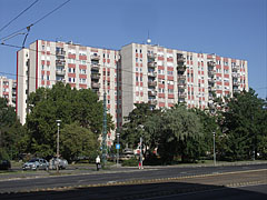 High-rise panel buildings (block of flats) in the housing estate, they were built in the socialist era - Budapesta, Ungaria