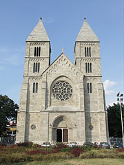 Roman Catholic Church of the Lehel Square (officially Church of Saint Margaret of Hungary) - Budapesta, Ungaria