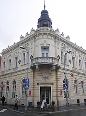 The two-story palace of the Budapest Bank - Zalaegerszeg, Ungaria