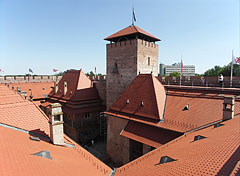 The top of the Gyula Castle with the tower, viewed from the castle wall - Gyula, Hungria