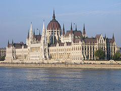 The view of the Hungarian Parliament Building from Buda - Budapest, Ungheria