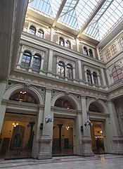 The atrium of the university, a glass-roofed inner courtyard - Budapest, Ungheria