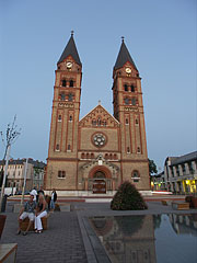 The twin-towered Roman Catholic church of Nyíregyháza - Nyíregyháza, Ungheria