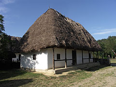 Croft of a middle peasant family from Botpalád with a thatched dwelling house - Szentendre (Sant'Andrea), Ungheria