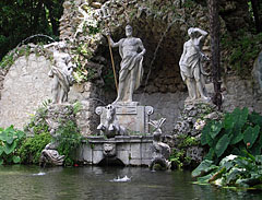 The statue group of the Neptune Fountain - Trsteno, Croazia