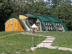 Lombkorona Café and Restaurant - Ipolytarnóc, Węgry