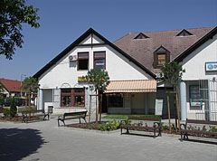 Shops - Gödöllő, Унгария