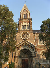 Our Lady of Hungary Roman Catholic Parish Church of Rákospalota ("rákospalotai Magyarok Nagyasszonya főplébániatemplom") - Budapest, Ungari