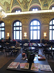 Lotz Room in the Paris Department Store ("Párizsi Nagy Áruház") - 부다페스트, 헝가리