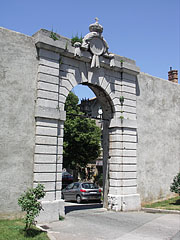 The old City Gate of Senj is called in Croatian "Velika vrata", which means "Big door" - Senj, 크로아티아