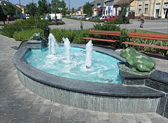 Frog fountain - Nagykőrös, Мађарска