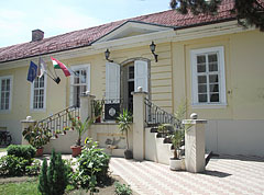 The former Cseh-Vigyázó Mansion is the Municipal Museum since 1994 - Paks, Mađarska