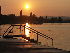 Strand napnyugtakor - Tihany, Magyarország